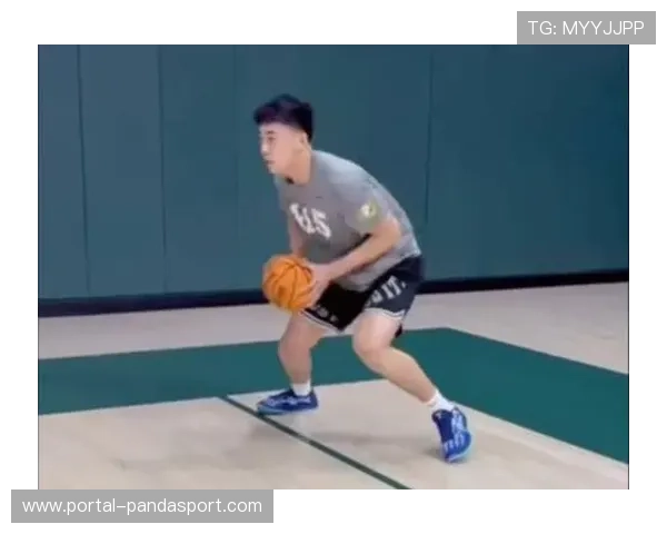 王俊杰命中赛季首记三分,进攻手段日趋全面