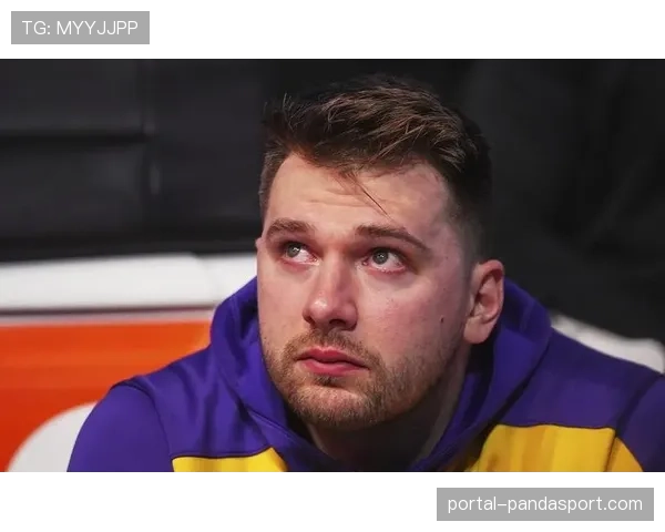 东契奇湖人球衣销量登顶,打破詹库垄断彰显NBA全球化新阶段 东契奇湖人球衣销量登顶,打破詹库垄断彰显NBA全球化新阶段